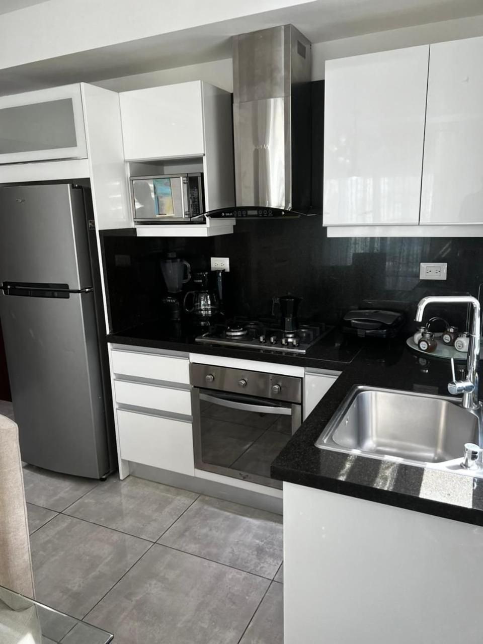 סנטיאגו דה לוס קבאלרוס Soha Suites II מראה חיצוני תמונה