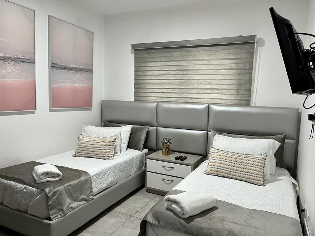 סנטיאגו דה לוס קבאלרוס Soha Suites II מראה חיצוני תמונה